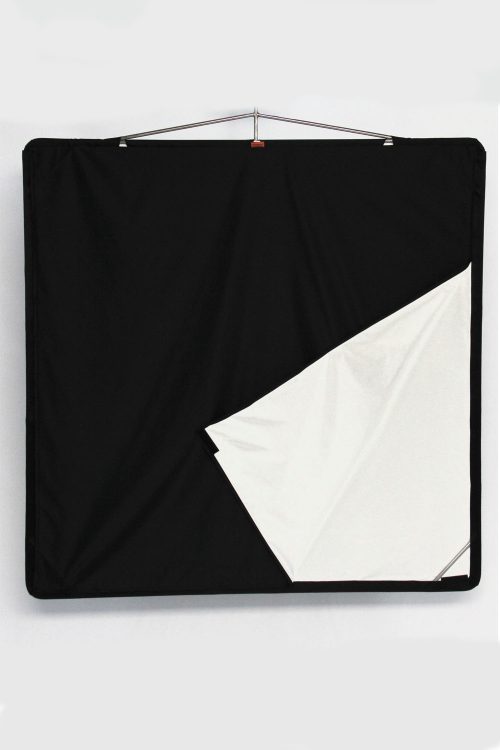 Ultrabounce black white Floppy – 120x120cm 48''x48''